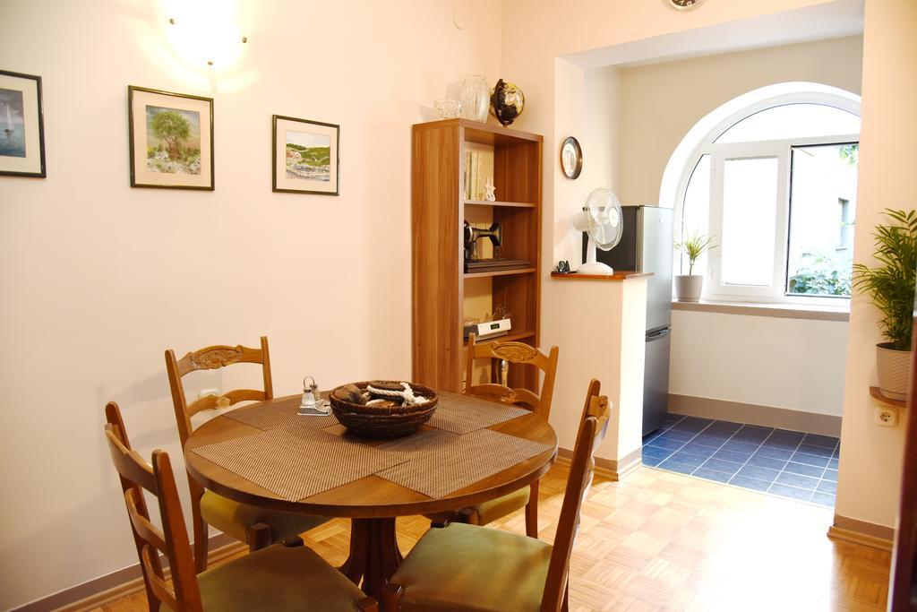 Downtown Apartment Korina Zadar Exteriör bild