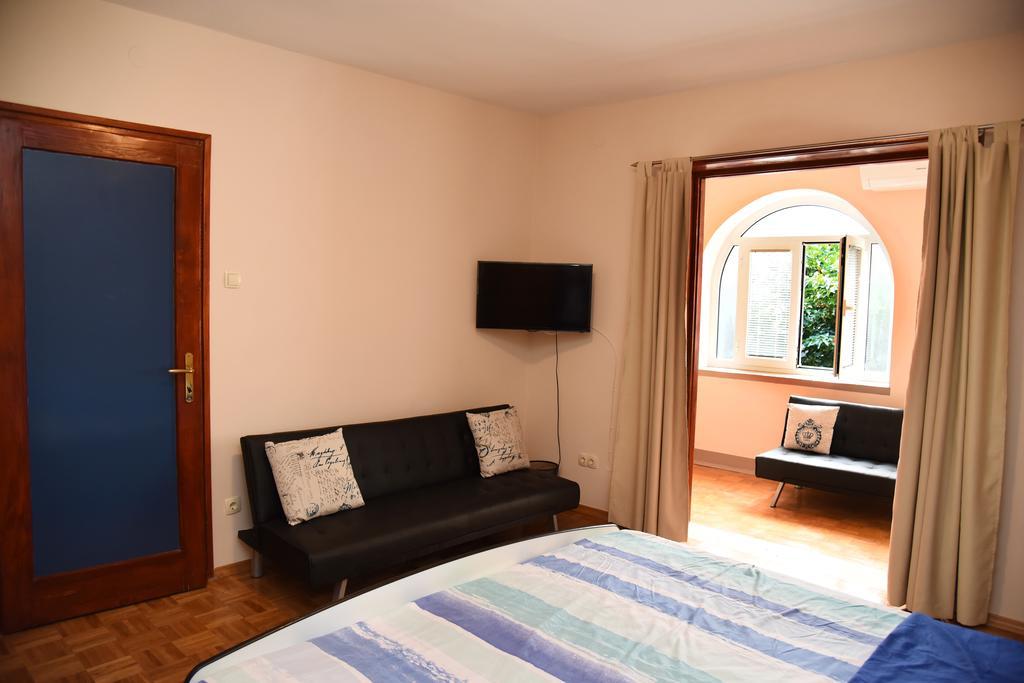 Downtown Apartment Korina Zadar Exteriör bild