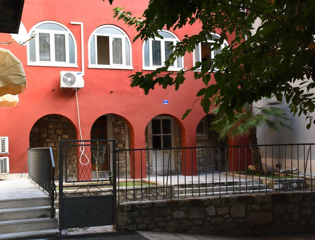 Downtown Apartment Korina Zadar Exteriör bild