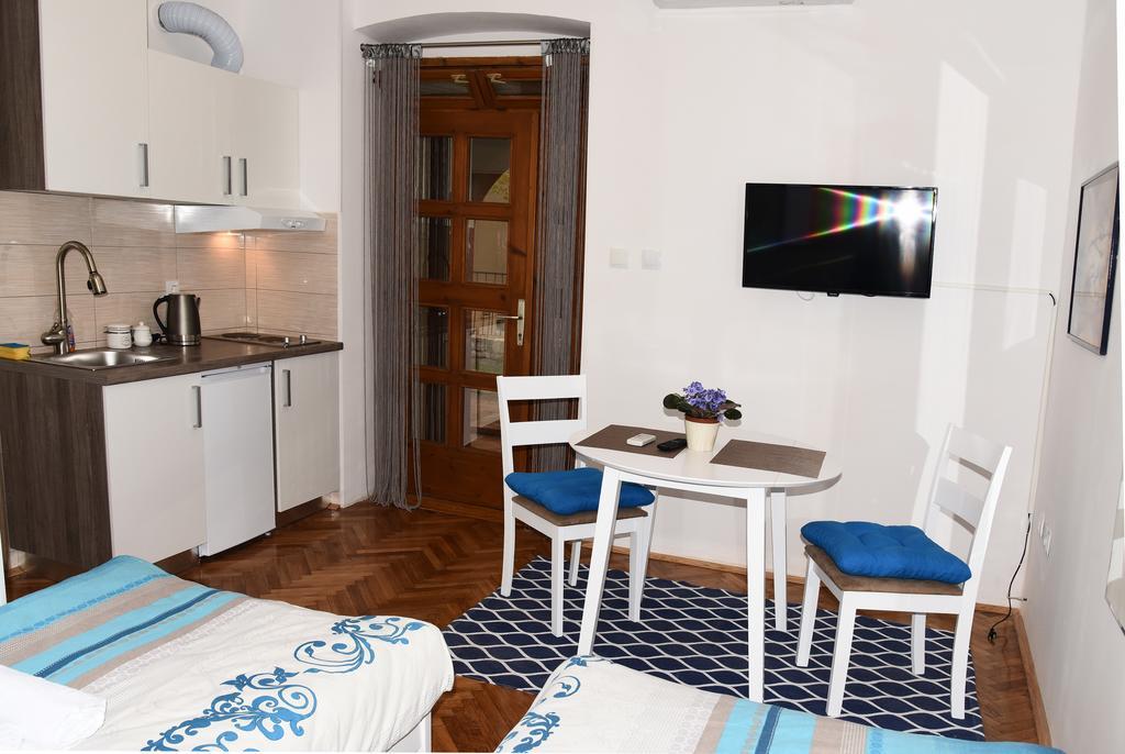 Downtown Apartment Korina Zadar Exteriör bild