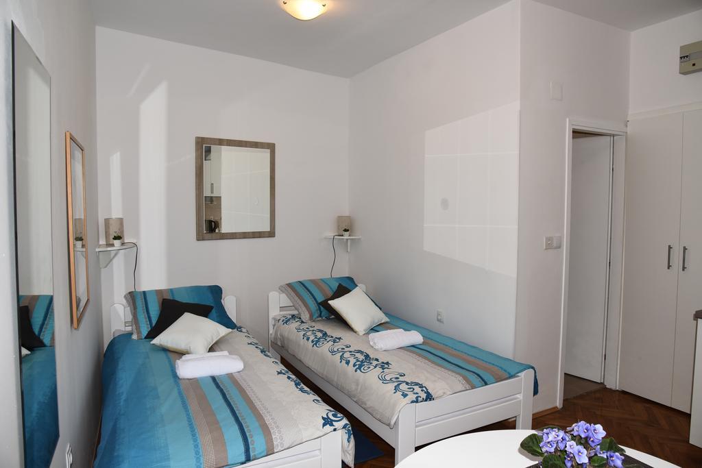 Downtown Apartment Korina Zadar Exteriör bild